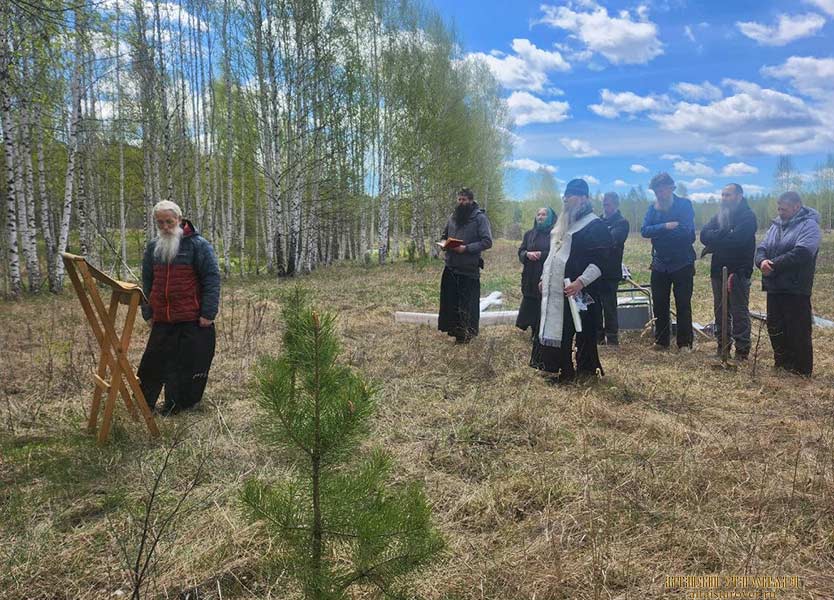 Молебен на месте гари Кошутской пустыни